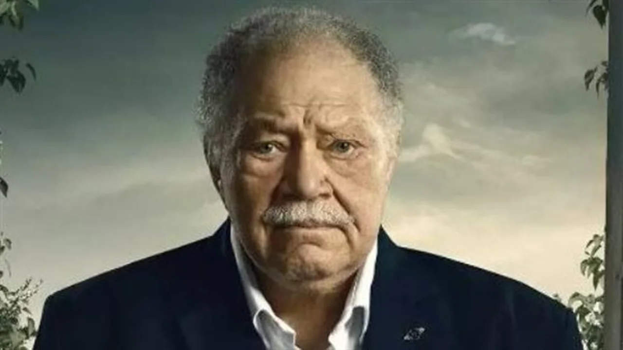 خلفية طبية.. كيف شكلت دراسة الأداء النفسي مسيرة يحيى الفخراني الفنية؟